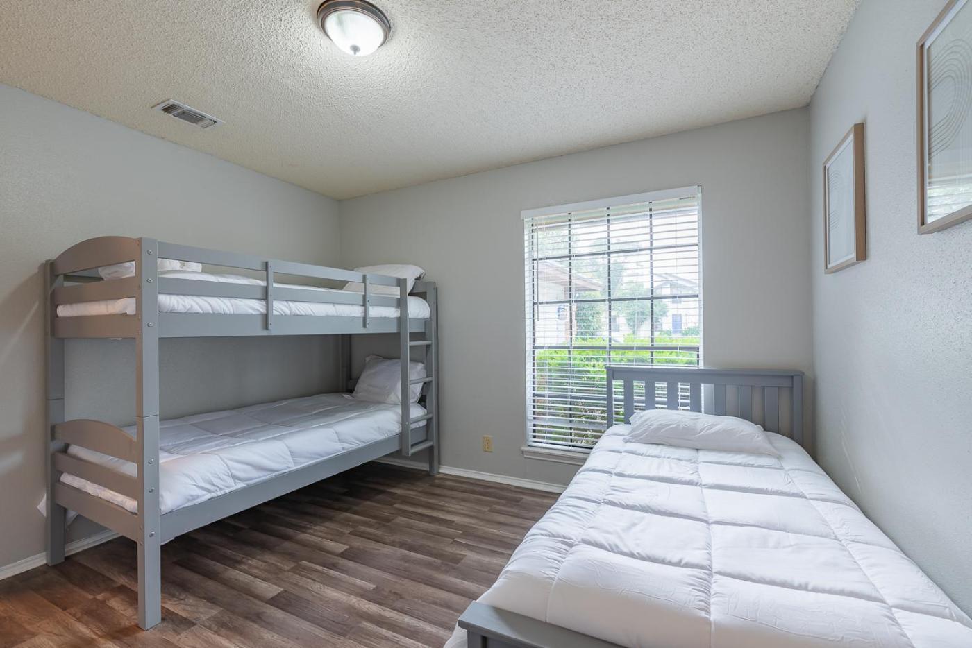 Fun 'N Sun Heated Pool & Gameroom By Fiesta Texas 圣安东尼奥 外观 照片