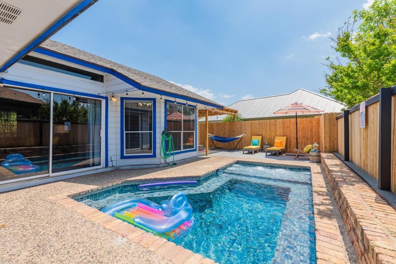 Fun 'N Sun Heated Pool & Gameroom By Fiesta Texas 圣安东尼奥 外观 照片
